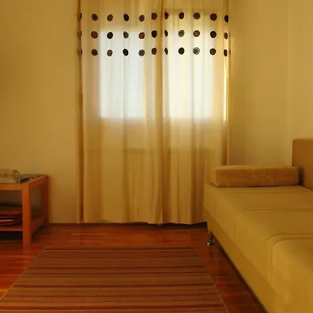 Apartment Tino *